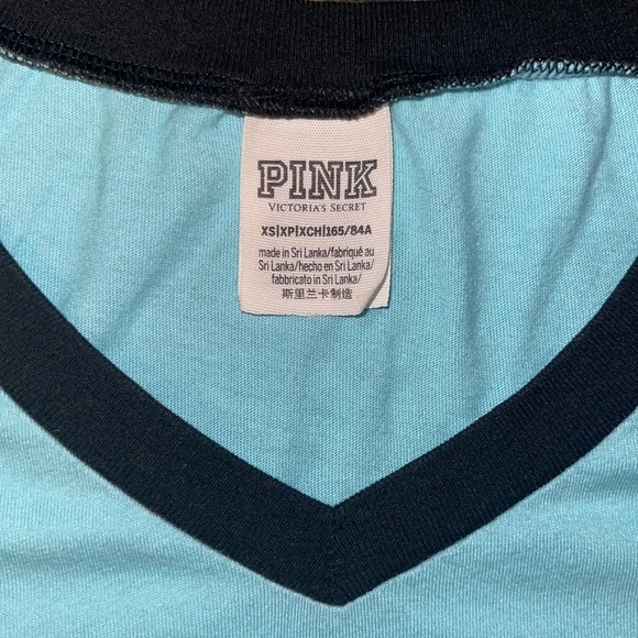 Pink by VS t-shirt size XS - Picture 2 of 3